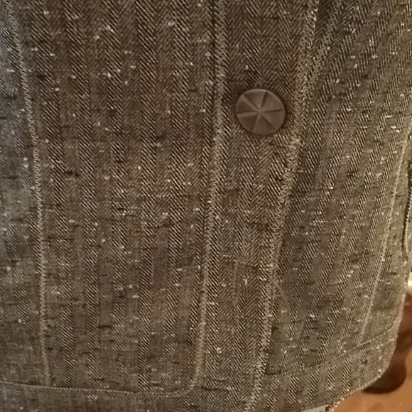 Brownish Tan Blazer Size 18w - Picture 3 of 5